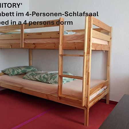 Monkey Factory - Mini Home-Stay Hostel Traben-Trarbach Eksteriør bilde
