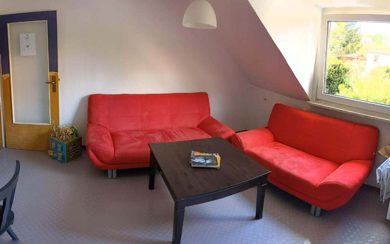 Monkey Factory - Mini Home-Stay Hostel Traben-Trarbach Rom bilde